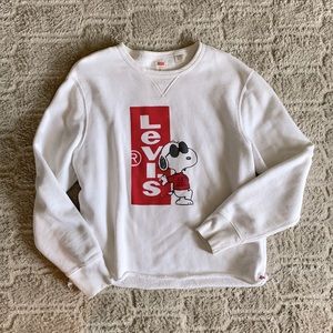 Levi’s Joe Cool Snoopy crew neck sweatshirt